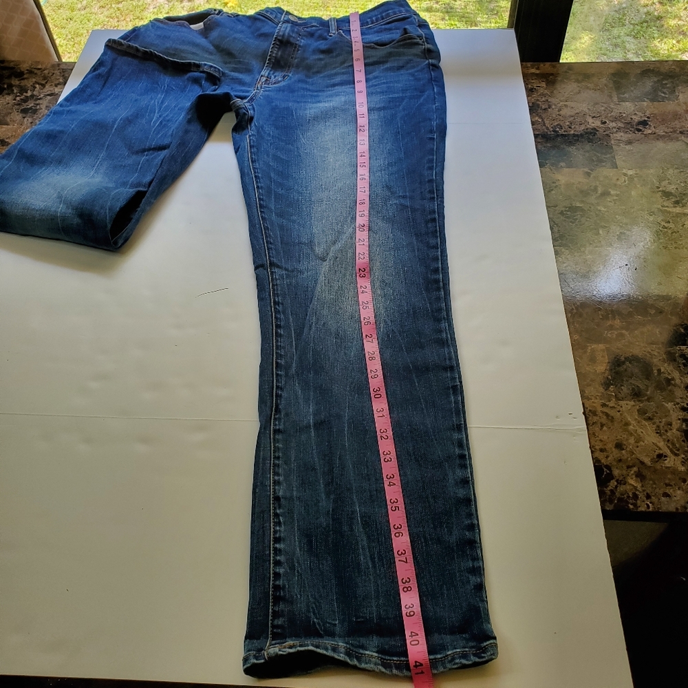 Arizona Jean Company - Picture 5 of 10